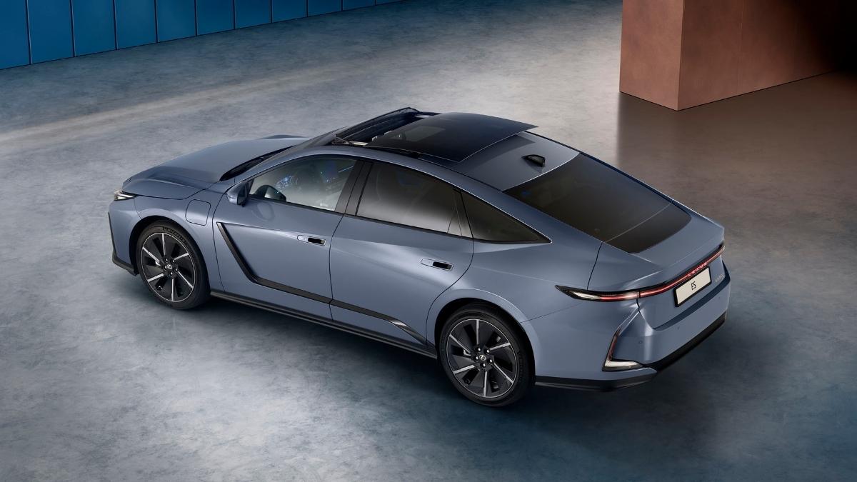 lexus es lateral