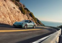 El Porsche 911 recibe tres nuevas versiones con tracción total y 480 CV de potencia porsche 911 2