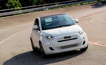 El Fiat 500 híbrido comenzará su producción en Noviembre… y su precio de partida rondará los 18.000 euros fiat 500 hybrid 10