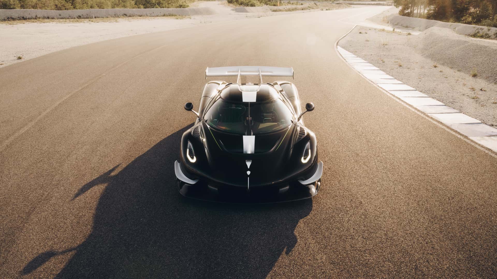 Koenigsegg rechaza de momento subirse al tren eléctrico ante la falta de demanda: seguirá apostando por la combustión