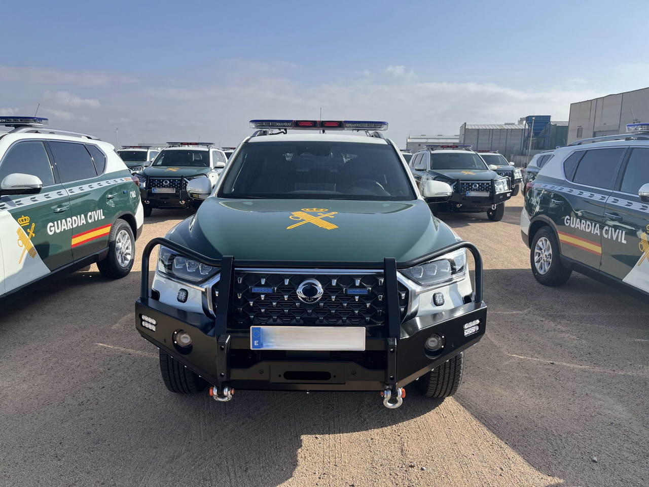 Este es el nuevo todocamino que ha recibido la Guardia Civil: 72 unidades se unen a la flota
