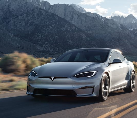 tesla model s 2025