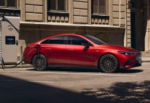 El CEO de Mercedes da la voz de alarma: si se prohíben los coches de combustión en 2035, la industria del automóvil podría colapsar 1745993473991