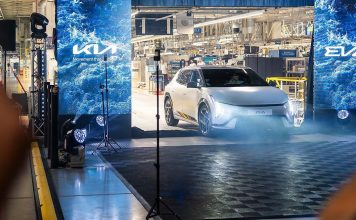 El primer KIA 100% eléctrico arranca su producción en Europa 1200x655 kia corporate zilina ev4 start of production digital 2