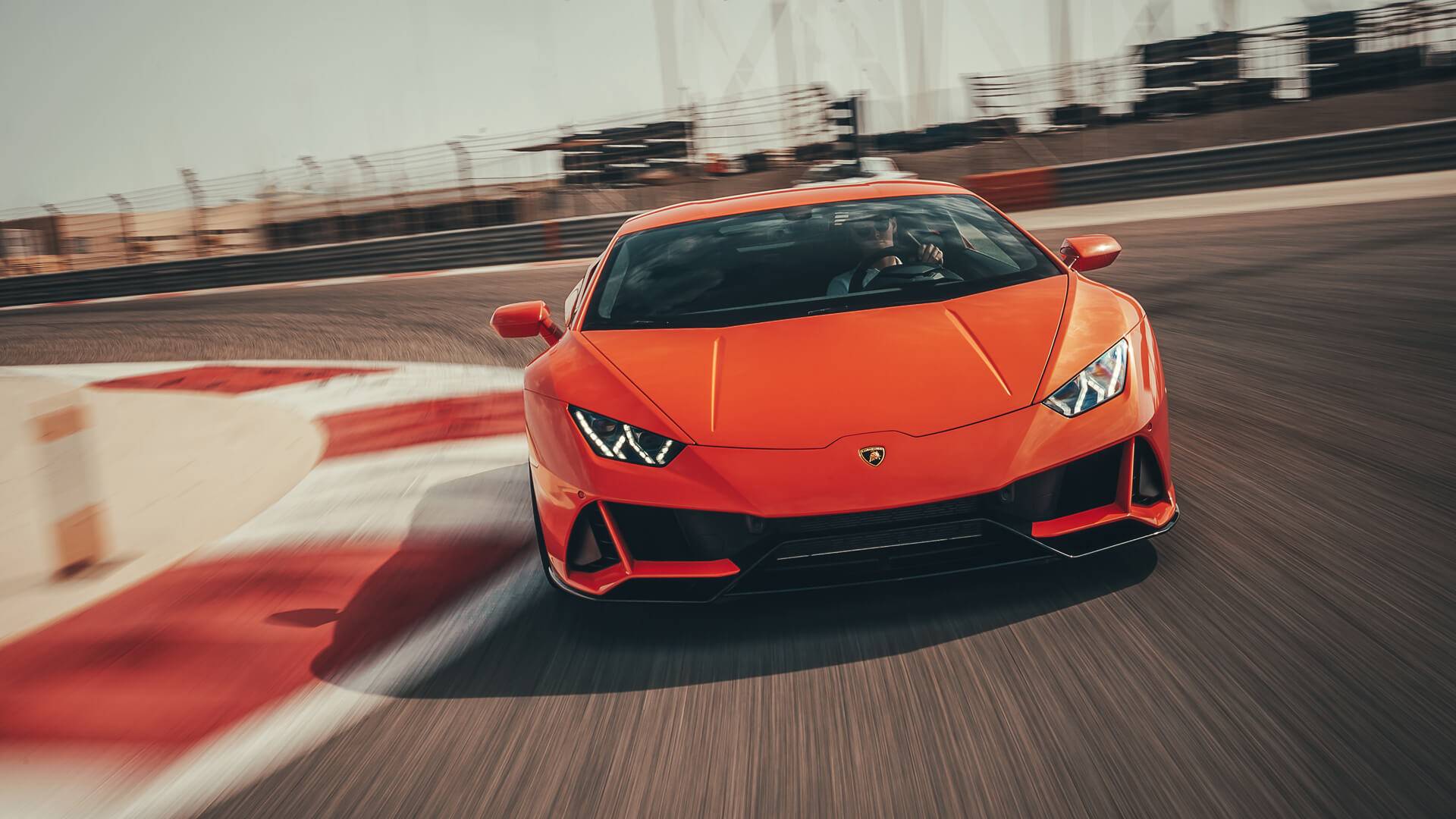 ChatGPT ha permitido recuperar este Lamborghini Huracán robado: ¿cómo lo ha hecho posible?