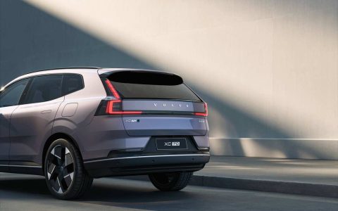 volvo xc70 phev 29