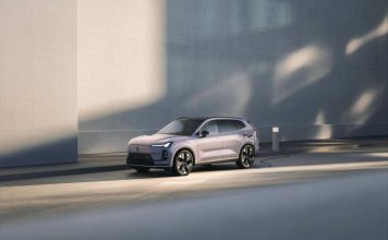 Vuelve el Volvo XC70: lo hace como SUV PHEV con 200 km de autonomía eléctrica (1200 en total) volvo xc70 phev 1