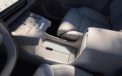 volvo xc70 phev 40