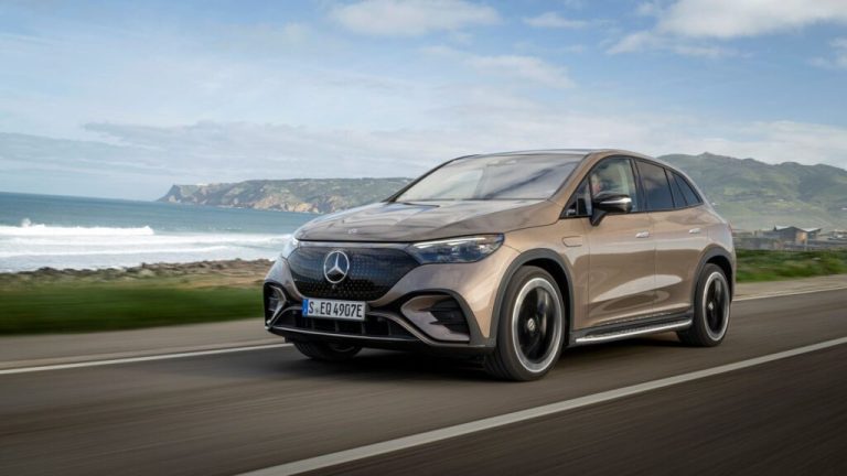 Mercedes cesará próximamente la producción de los EQE berlina y SUV tras cuatro años en producción