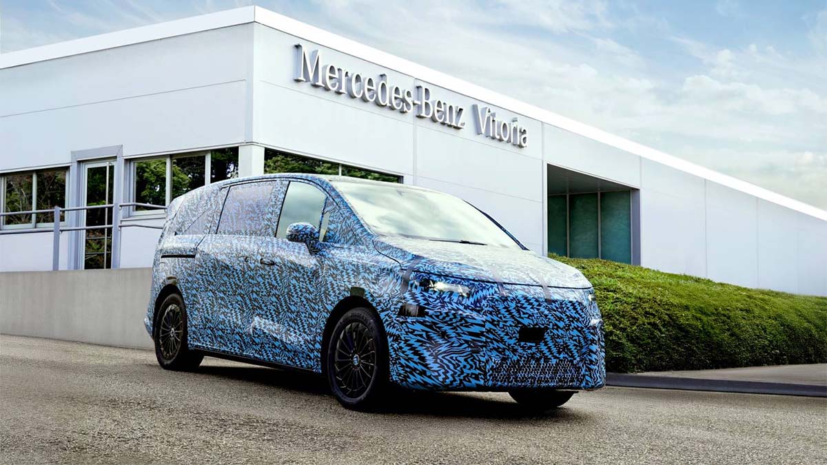 Mercedes ya está fabricando en España el VLE eléctrico: la furgoneta de superlujo