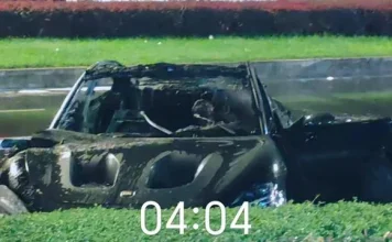 Un Xiaomi SU7 Ultra arde tras un grave accidente, muriendo su ocupante dentro xiaomi su7 ultra catches fire in accident bystanders rescue v0 0yu3emk2nid 5vf1qfguop3vobjmb7jf5qy3yrsmims.png