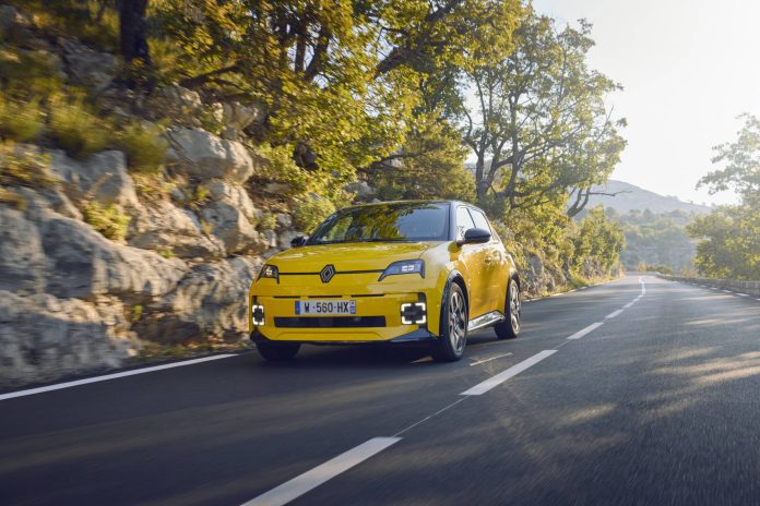 renault 5 e tech electric iconic cinq version pop yellow!