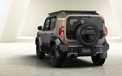 toyota fj 17