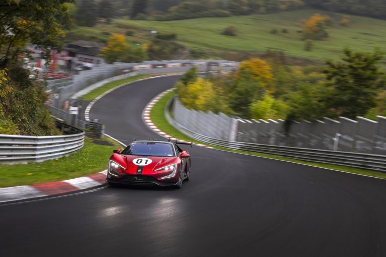 Otra marca china acaba de volver a romper un récord eléctrico en Nürburgring: 6:59,157 minutos