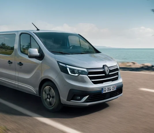 Renault Trafic Escapade: la nueva propuesta camper de la marca francesa que llega en 2026 renault trafic escapade 1107 4