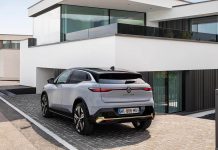 El Renault Mégane eléctrico podrÃa volver a la combustión… debido a sus bajas ventas renault megane e tech electric trasera 1