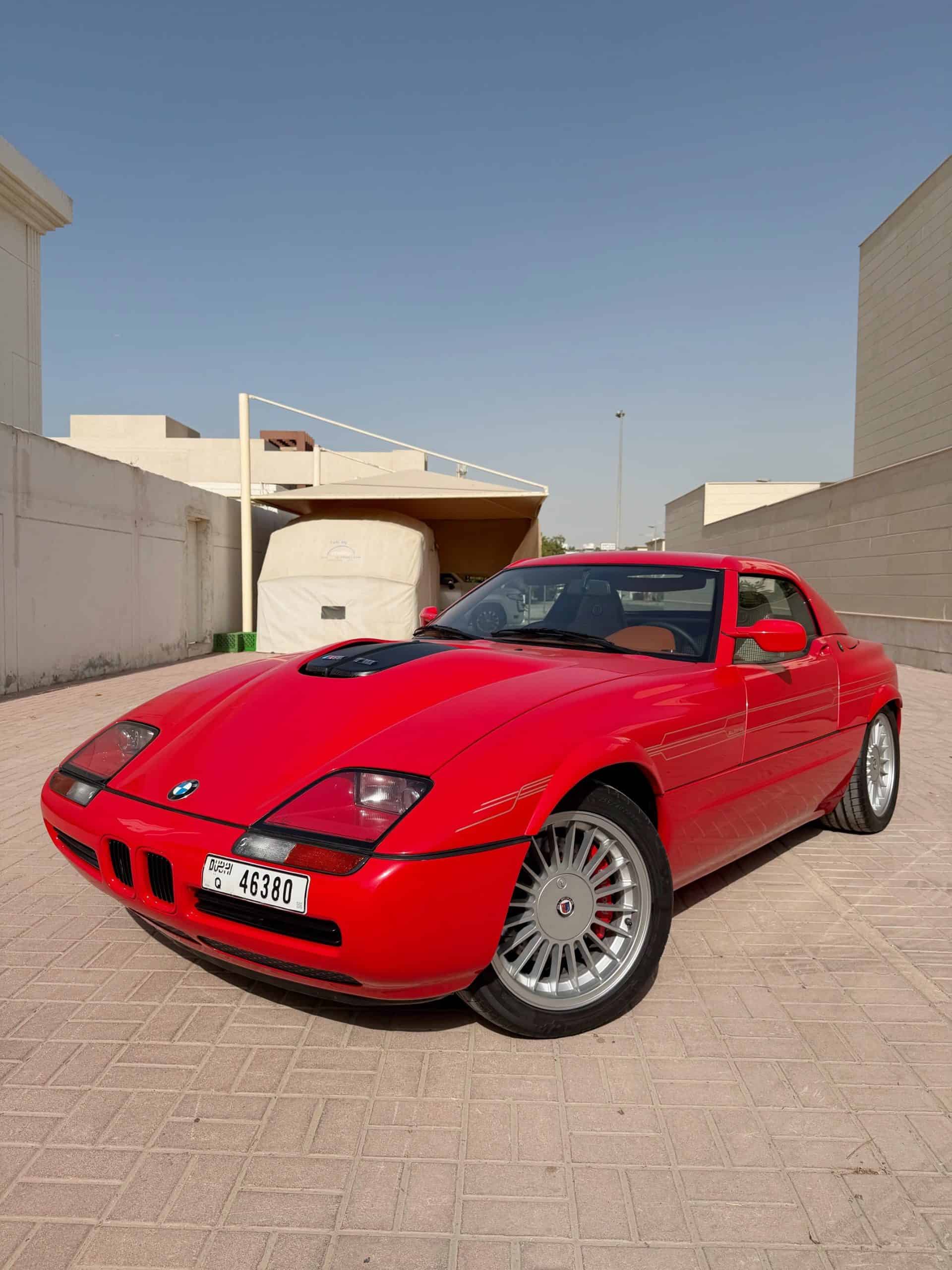 Este BMW Z1 es muy especial: tiene un V10 en su vano motor