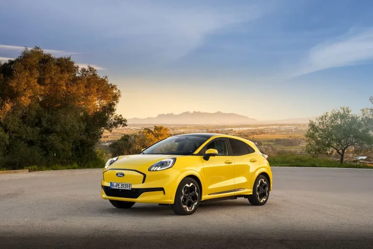 El Ford Puma Gen-E 2026 se pone al día: más de 400 km autonomía y tecnología de conducción autónoma BlueCruise
