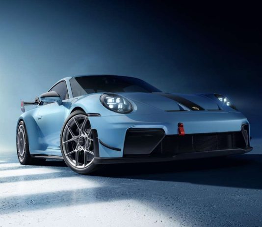 porsche 911 gt3 con kit manthey 1