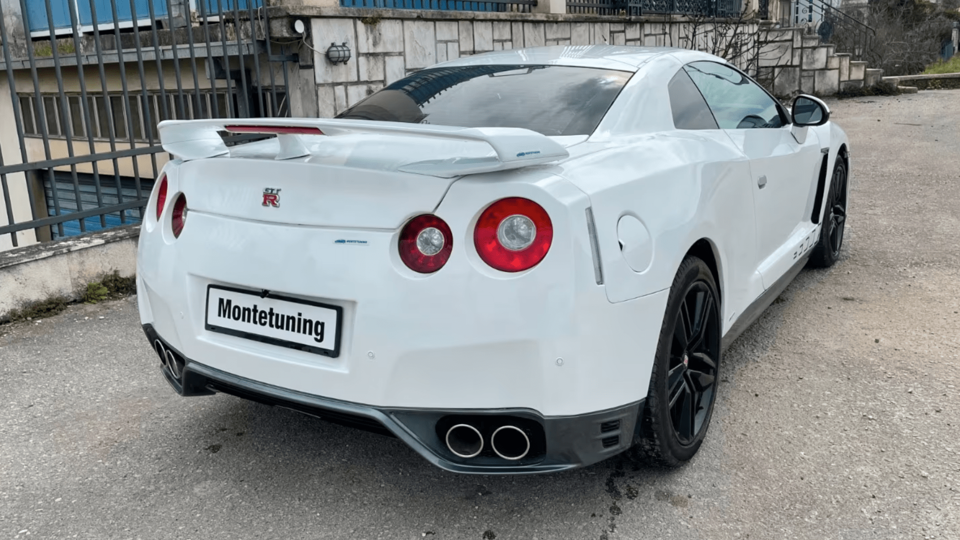 nissan gt r replica3