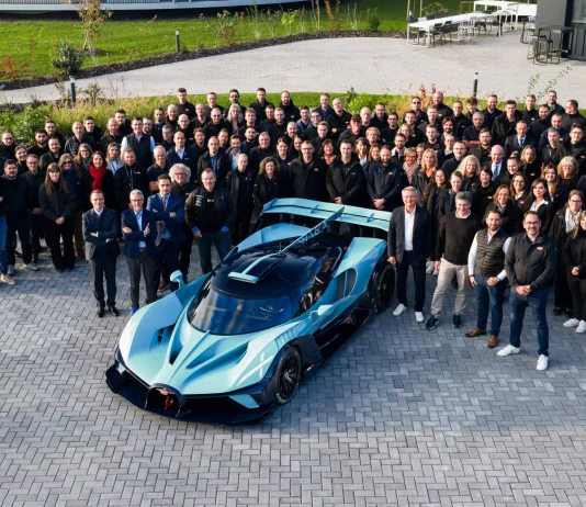 02 2511 bugatti last bolide copy scaled