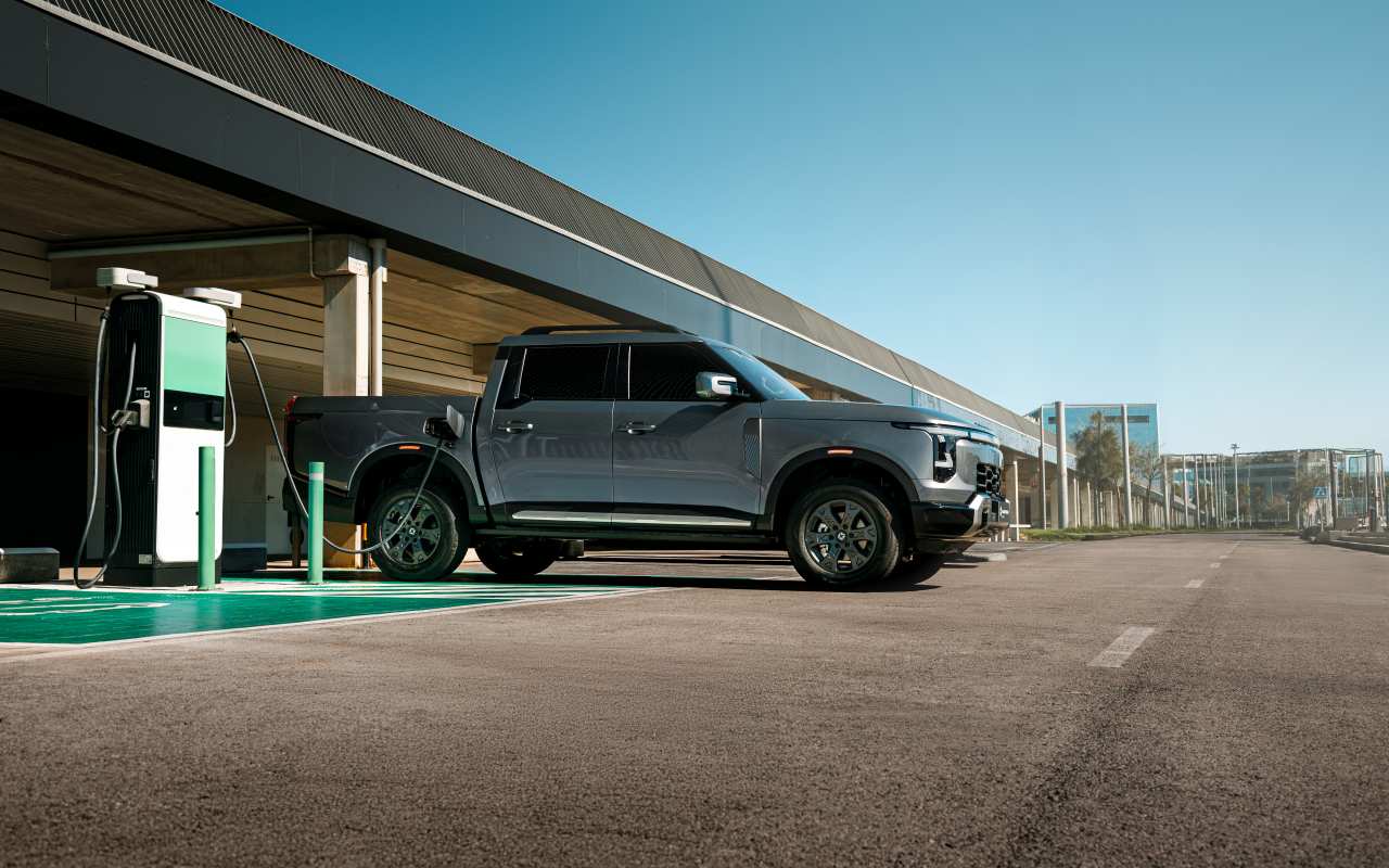 santana 400 phev y santana 400 d 3