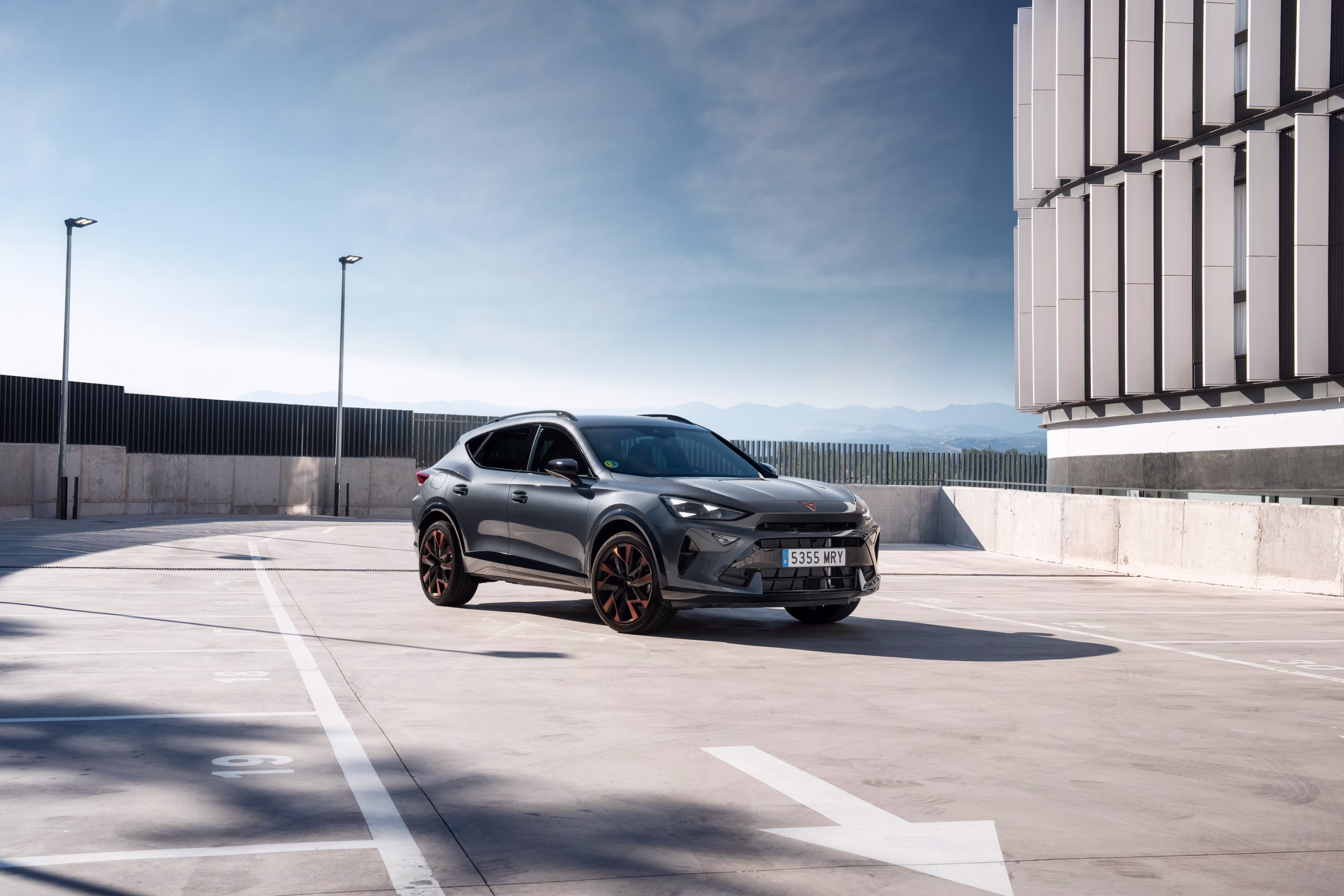 03 cupra estrena versiones beyond formentor león terramar hq.jpg