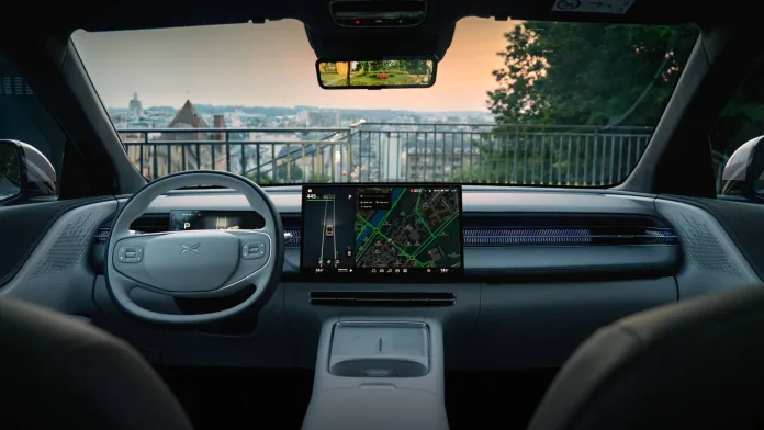 El fin de la era Tesla: Por qué China va a obligar a todas las marcas a «volver al pasado»