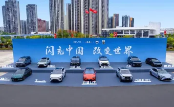 BYD lanza la batería Blade 2.0: recarga al 97 % en solo 9 minutos. Casi como un coche de combustión. BYD lanza la batería Blade 2.0: recarga al 97 % en solo 9 minutos. Casi como un coche de combustión.