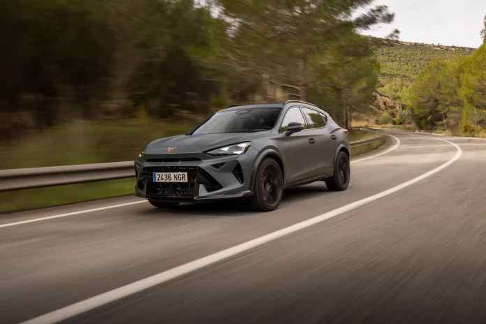 El icónico 5 cilindros de Audi vuelve al Cupra Formentor VZ5: date prisa, porque es limitado…