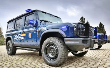 La Policía Nacional se pasa al 4×4 puro: chasis de largueros, motor BMW y cero miedo al barro para su nuevo blindado todoterreno La Policía Nacional se pasa al 4×4 puro: chasis de largueros, motor BMW y cero miedo al barro para su nuevo blindado todoterreno