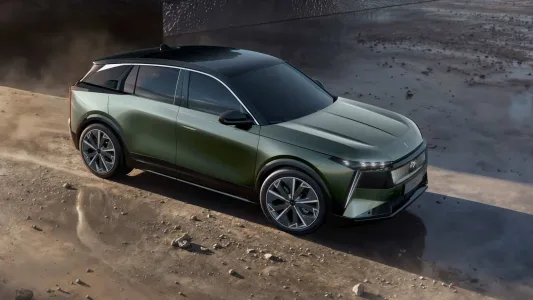 Nuevo DS Nº7: el SUV premium crece y alcanza 740 km de autonomía