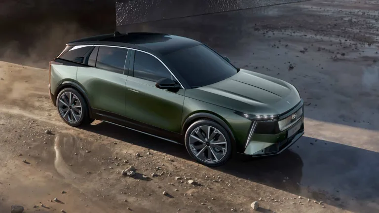 Nuevo DS Nº7: el SUV premium crece y alcanza 740 km de autonomía