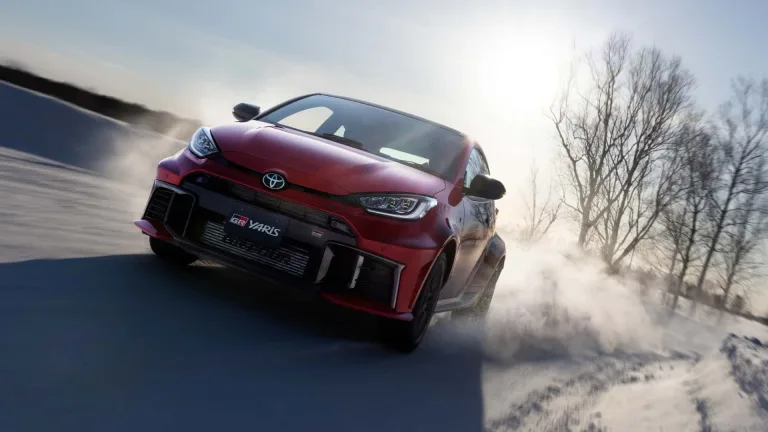Nacido en los rallys y con 280 CV: el pequeño deportivo de Toyota evoluciona buscando la perfección al volante