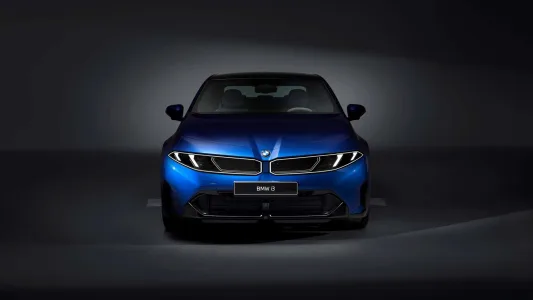 BMW-i3-electrico-sedan-8