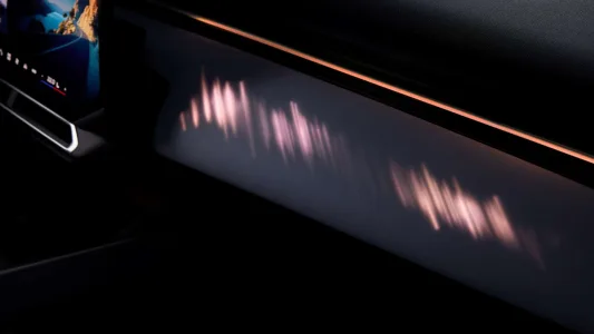 El BMW que fulmina el miedo a viajar en eléctrico: 900 km de autonomía y recargas en 10 minutos