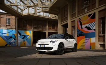 Fiat lanza el 600 que todos querían (y hunde su precio) Fiat lanza el 600 que todos querían (y hunde su precio)