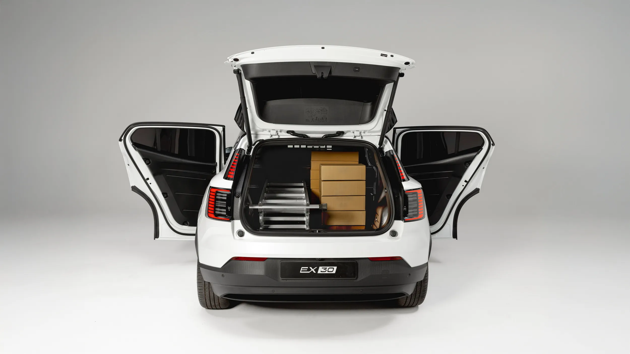 Nuevo Volvo EX30 Cargo: el pequeño SUV eléctrico se hace furgón