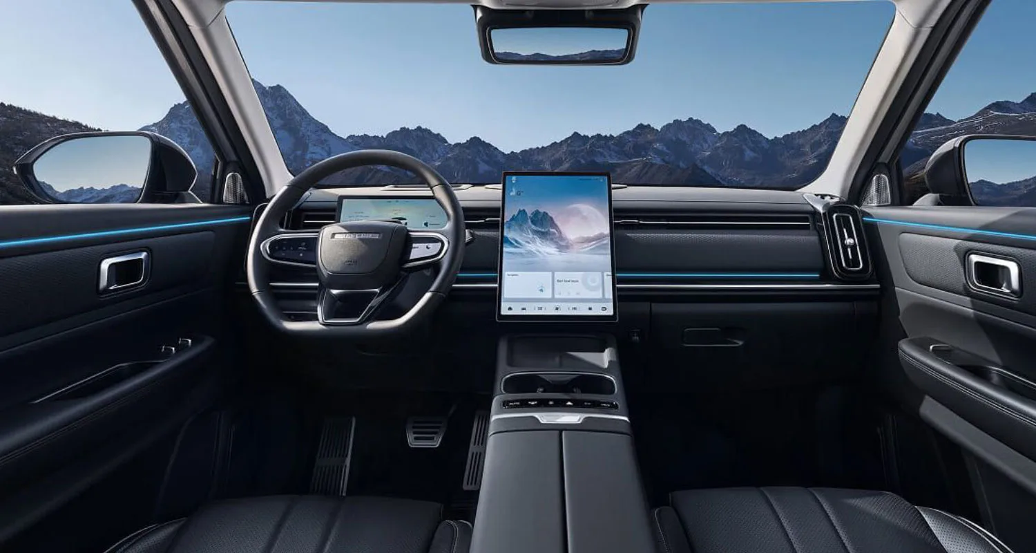 Llega el nuevo JAECOO 7 híbrido: 1.000 km de autonomía, etiqueta ECO y un precio que hunde al Corolla Cross