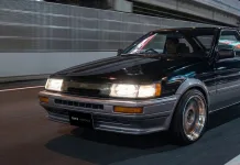 Estrenar un Toyota Corolla Levin AE86 cuesta como un GR Supra Performance… ¿tú cuál comprarías? Estrenar un Toyota Corolla Levin AE86 cuesta como un GR Supra 3.0 Turbo… ¿tú cuál comprarías?