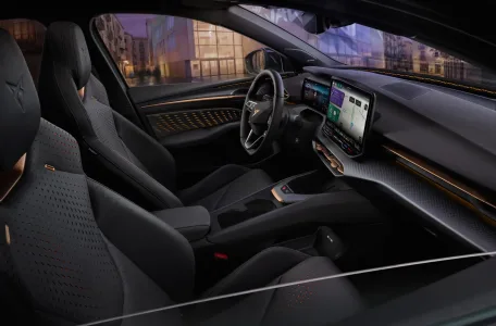 Así es el CUPRA más barato: desde 26.000 euros (antes de ayudas) y con hasta 450 km de autonomía