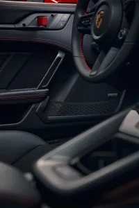 La locura de Porsche: un 911 GT3 Cabrio manual que enfurecerá a los puristas