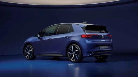 Volkswagen da marcha atrás y admite su error: el nuevo ID.3 Neo por fin recupera los botones y la sensatez que todos pedíamos