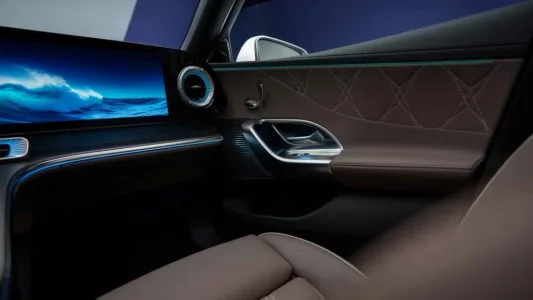 El BMW i3 tiene un gran problema, se llama Mercedes Clase C, recupera 325 km en 10 minutos y tiene 762 km de autonomía