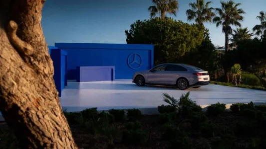 El BMW i3 tiene un gran problema, se llama Mercedes Clase C, recupera 325 km en 10 minutos y tiene 762 km de autonomía