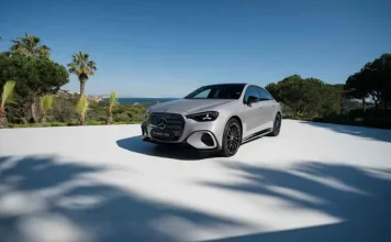 El BMW i3 tiene un gran problema, se llama Mercedes Clase C, recupera 325 km en 10 minutos y tiene 762 km de autonomía El BMW i3 tiene un gran problema, se llama Mercedes Clase C, recupera 325 km en 10 minutos y tiene 762 km de autonomía