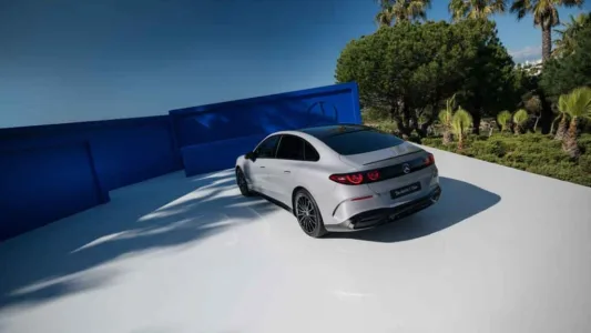 El BMW i3 tiene un gran problema, se llama Mercedes Clase C, recupera 325 km en 10 minutos y tiene 762 km de autonomía