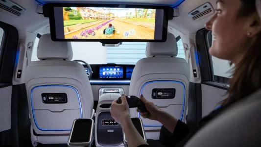 713 km, hasta 8 plazas y hecho en España: el nuevo Mercedes VLE es el eléctrico familiar que quiere cambiarlo todo