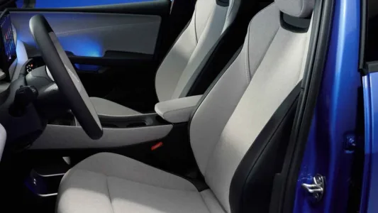 Adiós al Volkswagen Polo que conocías: ahora es 100% eléctrico, tiene 455 km de autonomía y cuesta 25.990 euros (con ayudas)