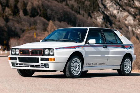 Estrenar un Lancia Delta Martini 6 es todavía posible… pero su precio te hará cambiar de opinión